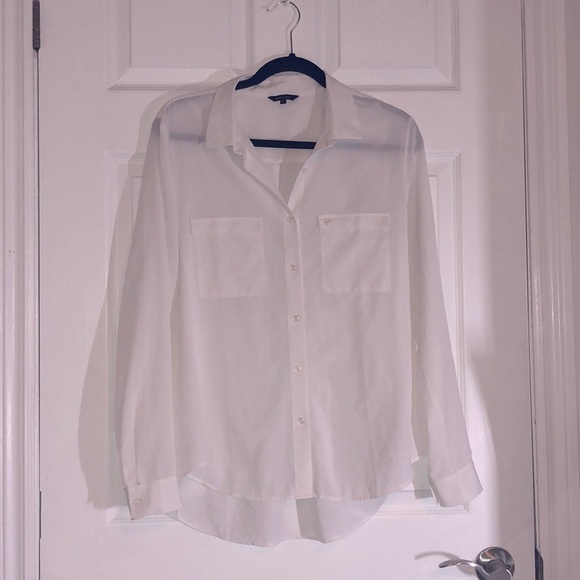 White blouse - Picture 1 of 1
